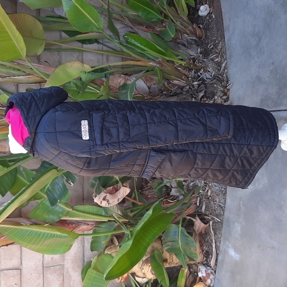 Roxy small black long lightweight puffer - Picture 4 of 10